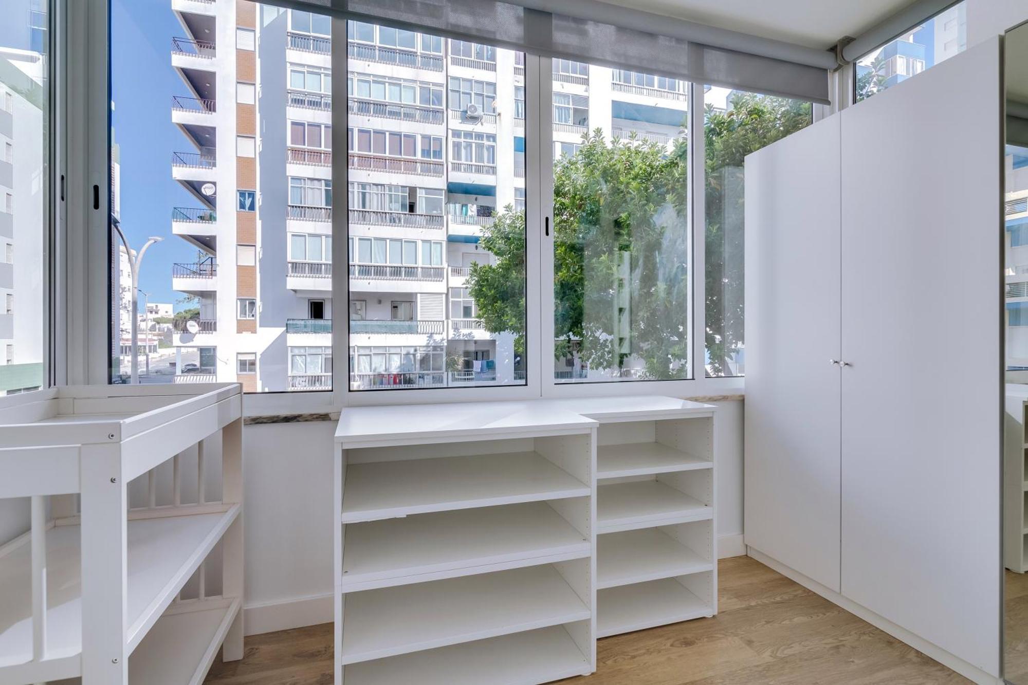 Al - Apartamento Egas Moniz 奎特里拉 外观 照片